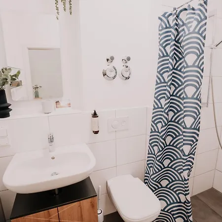 Schicke Mit Direkter Innenstadtlage Apartment *